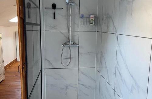 Le Dorat House | 1712-Villa Carre Sleeps4 end of terrace town house